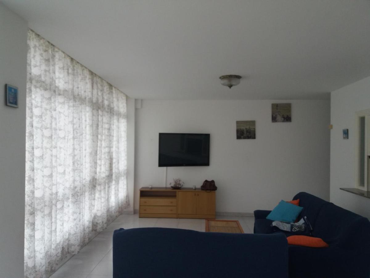 Apartamento QUENXE Appartamento Corcubión Esterno foto